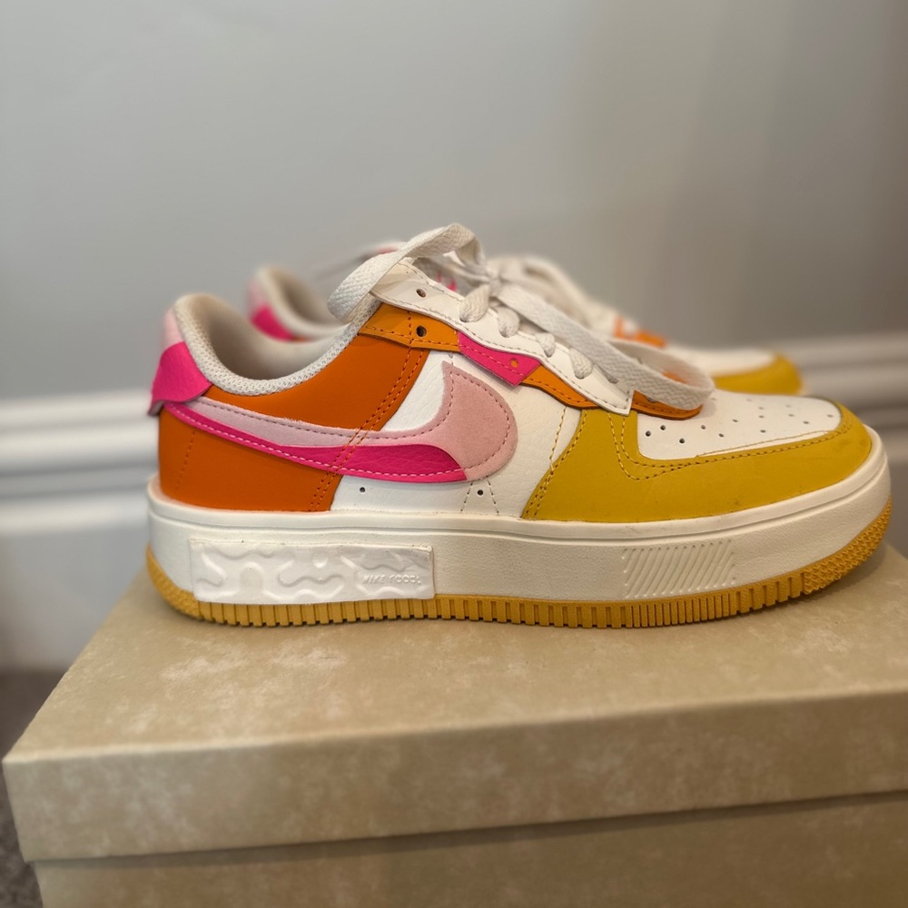 Nike shoes